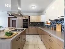 Prodej bytu 5+kk, Červené Pečky, Na Vyhlídce, 229 m2