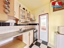 Pronájem bytu 2+1, Děčín - Děčín II-Nové Město, Lužická, 71 m2