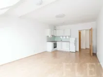 Prodej bytu 2+kk, Praha - Kbely, Herlíkovická, 50 m2