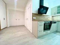 Pronájem bytu 3+1, Praha - Vinohrady, Vinohradská, 85 m2