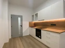 Pronájem bytu 2+kk, České Budějovice, Rudolfovská tř., 35 m2