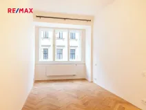 Pronájem bytu 2+kk, Praha - Vinohrady, Záhřebská, 49 m2