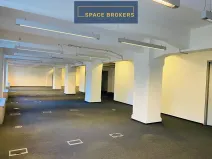 Pronájem kanceláře, Praha - Holešovice, Jankovcova, 620 m2