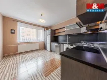 Prodej bytu 1+1, Loket, Sportovní, 38 m2