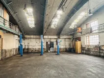 Pronájem obchodního prostoru, Praha - Horní Počernice, Komárovská, 500 m2