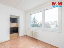 Pronájem bytu 1+kk, Praha - Háje, Květnového vítězství, 31 m2