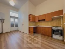 Pronájem bytu 1+1, Praha - Žižkov, Seifertova, 40 m2