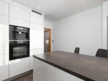 Prodej bytu 3+kk, Opava, Holasická, 65 m2