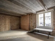 Pronájem obchodního prostoru, Praha - Nové Město, Podskalská, 82 m2