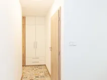 Pronájem bytu 2+kk, Praha - Hloubětín, Slévačská, 57 m2