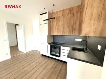 Pronájem bytu 2+kk, Kladno, Ke křížku, 51 m2