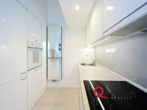 Pronájem bytu 2+kk, Praha - Podolí, Podolské nábřeží, 50 m2