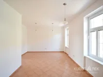 Pronájem bytu 2+kk, Tábor, Třebízského, 60 m2