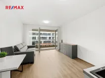 Pronájem bytu 1+kk, Praha - Hloubětín, Poděbradská, 33 m2