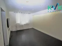 Prodej bytu 3+1, Karlovy Vary, Krušnohorská, 68 m2