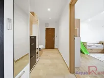 Prodej bytu 3+kk, Ostrov, Vančurova, 70 m2