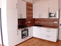 Pronájem bytu 2+kk, Dvůr Králové nad Labem, nábřeží Benešovo, 36 m2