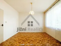 Prodej bytu 3+1, Volary, Sídl. Míru, 69 m2