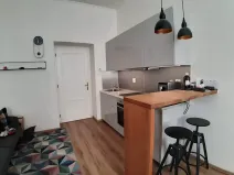 Pronájem bytu 1+kk, Praha - Smíchov, Zborovská, 35 m2