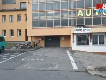Pronájem garážového stání, Praha - Střížkov, Lovosická, 18 m2