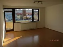 Pronájem bytu 1+kk, Praha - Holešovice, Poupětova, 35 m2