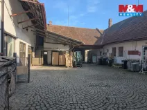 Pronájem rodinného domu, Tisová, 480 m2