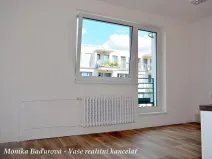 Pronájem kanceláře, Zlín, Sadová, 33 m2