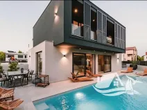 Prodej vily, Šibenik, Chorvatsko, 190 m2