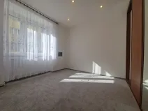 Pronájem bytu 3+1, Praha - Vinohrady, Kouřimská, 68 m2