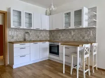 Prodej bytu 1+kk, Praha - Uhříněves, Františka Diviše, 35 m2