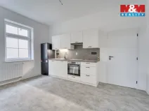 Pronájem bytu 2+kk, Plzeň - Doudlevce, Šípková, 47 m2