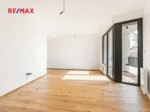 Pronájem bytu 1+kk, Praha - Nusle, Muzikova, 34 m2