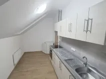 Pronájem bytu 1+kk, Jihlava, Hálkova, 26 m2