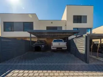 Prodej rodinného domu, Praha - Kolovraty, Kupkova, 141 m2