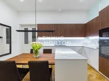 Prodej bytu 3+1, Praha - Nové Město, Soukenická, 99 m2