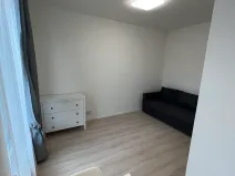 Pronájem bytu 1+kk, Praha - Vysočany, Poděbradská, 25 m2