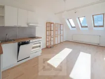 Pronájem bytu 1+kk, Praha - Kbely, Herlíkovická, 30 m2