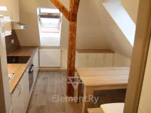 Pronájem bytu 1+1, Hradec Králové, V Lipkách, 41 m2