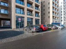 Pronájem obchodního prostoru, Praha - Karlín, U Mlýnského kanálu, 54 m2