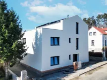 Prodej vícegeneračního domu, Praha - Modřany, Vošahlíkova, 360 m2