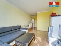 Prodej bytu 2+kk, Žebrák, Sídliště, 39 m2