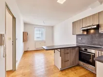 Prodej bytu 2+kk, Úpice, Národní, 46 m2