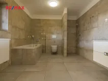 Prodej rodinného domu, Miroslav, Kostelní, 210 m2