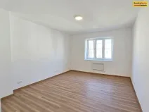 Pronájem bytu 2+kk, Praha - Vršovice, Ukrajinská, 49 m2