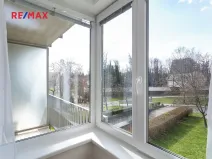 Pronájem bytu 2+kk, Praha - Strašnice, Názovská, 52 m2