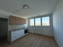 Pronájem bytu 1+kk, Praha - Střížkov, Děčínská, 23 m2