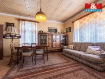 Prodej zemědělské usedlosti, Zásmuky - Nesměň, 161 m2