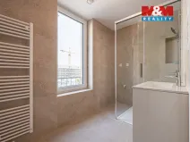 Prodej bytu 3+kk, Benešov, Dukelská, 83 m2