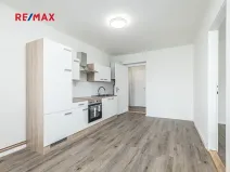 Prodej bytu 1+1, Čistá, nám. Václavské, 43 m2