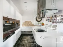 Prodej atypického bytu, Praha - Smíchov, Křížová, 428 m2